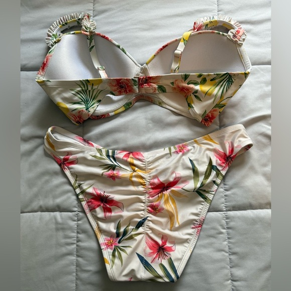 Shade & Shore Floral Bikini Size 38 DD and XL - Picture 3 of 3